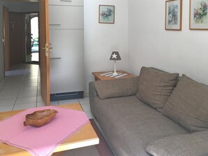 Apartment | Living area - Traumhafte Wohnung im Berchtesgadener Land (Schoenau am Koenigssee)