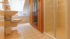 Unclassified image, 4 of 34, button - Delightful Holiday Home in Winterswijk With Infrared Sauna (Winterswijk)