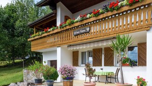 Apartment | Balcony - Spacious Apartment in Wittenschwand near Ski Area (Dachsberg (Südschwarzwald))