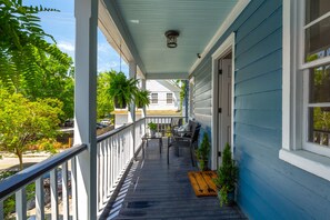 Exterior detail - Jonathan Jasper Wright Inn (Charleston)