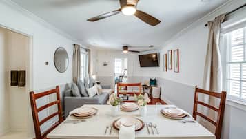 Room, 1 Queen Bed with Sofa bed | Living area | Flat-screen TV