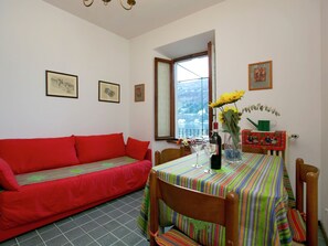 Apartment | Living room