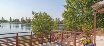 Cozy Cottage in Portomaggiore near Lake