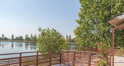 Cozy Cottage in Portomaggiore near Lake