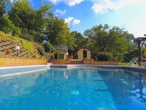 Cottage | Pool | Outdoor pool - Cottage in Marche Near Ski Slopes (Apecchio)