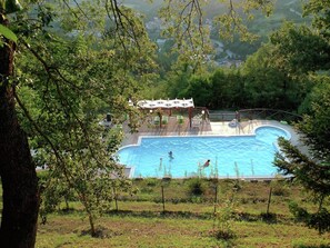 Cottage | Pool | Outdoor pool - Cottage in Marche Near Ski Slopes (Apecchio)