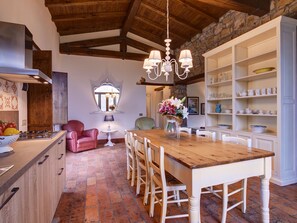 Dining - Scenic Farmhouse in Poppi With Swimming Pool (Poppi)