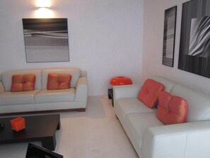 Apartment | Living room