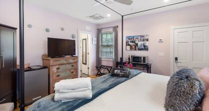 Luxurious Private Suites in Downtown Charleston