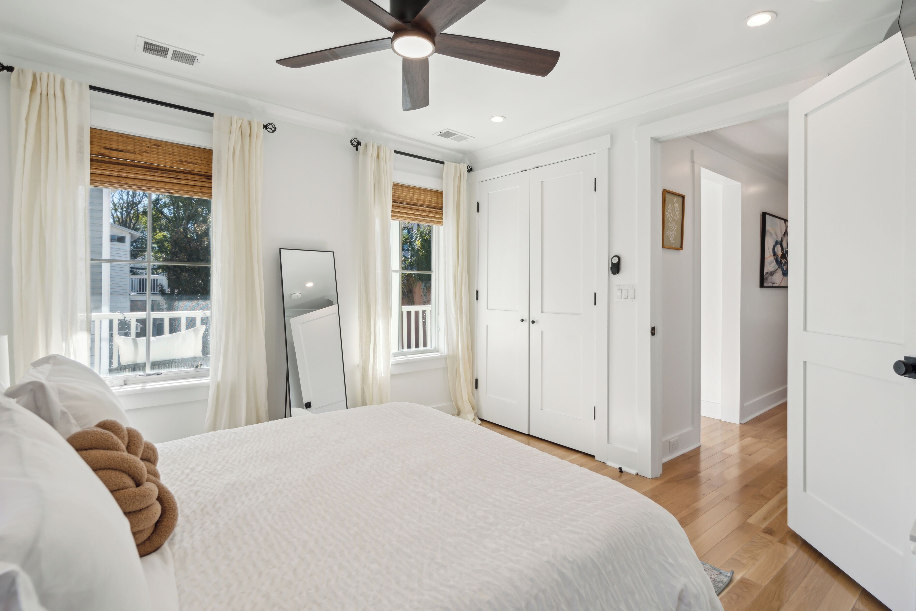 Premier House, Pool View | Premium bedding, down comforters, memory foam beds