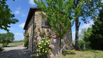 Villa | Exterior