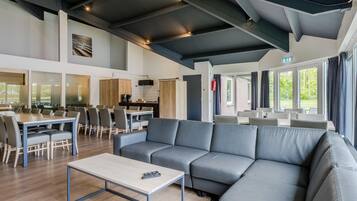 Bungalow | Living room