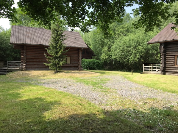 Chalet | Exterior - Chalet Near Lake and Pool in Quend-plage (Quend)