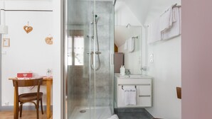 Cottage | Bathroom | Shower, towels - Countryside Cottage in Sondernach With Garden (Sondernach)