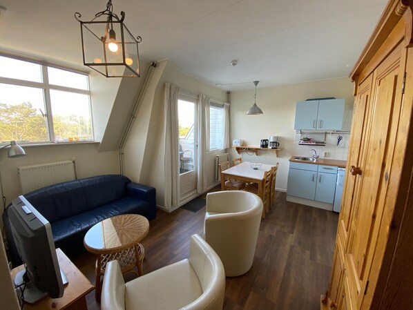 Apartment | Living room