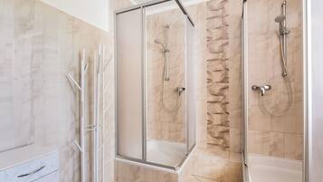 Ferienhaus | Badezimmer