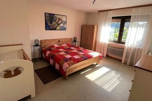 House | 5 bedrooms, individually furnished - Gruppenfreundliche Villa in Liesen (Hallenberg)