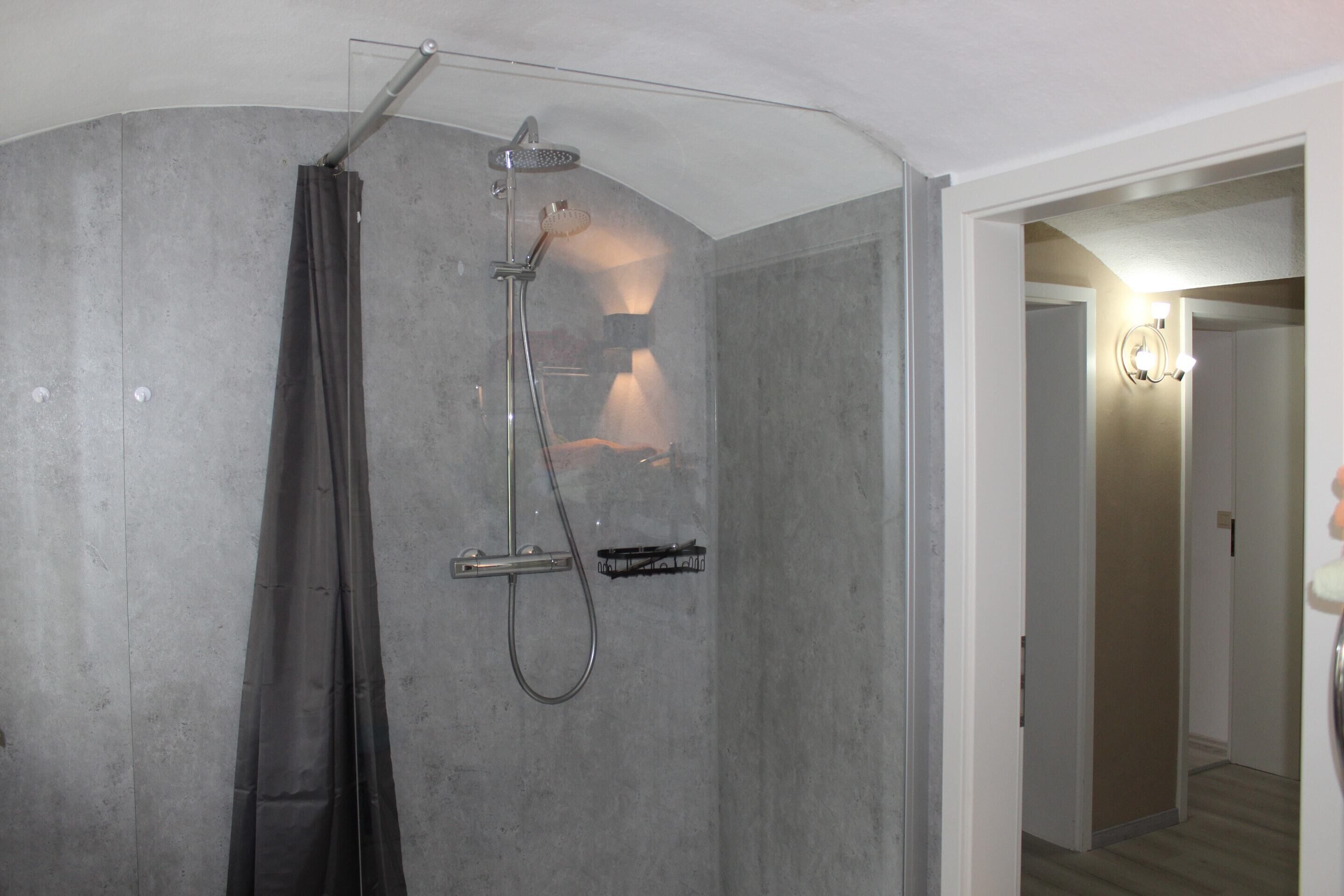 Apartment | Bathroom | Towels