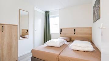 Villa | 10 slaapkamers, individueel gemeubileerd, beddengoed