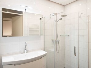Apartment | Bathroom - Cosy Apartment in Scheveningen (The Hague)