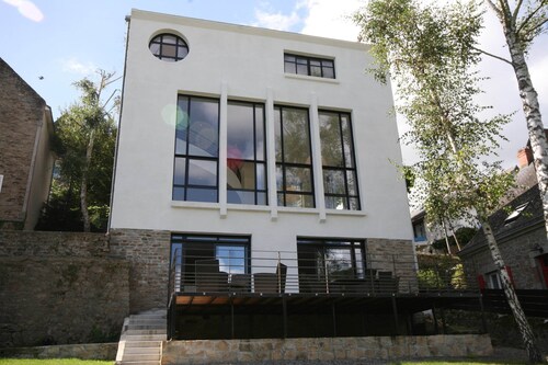 Luxurious Villa in Pont-aven With Private Pool
