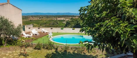 Hus | Pool | Utomhuspool