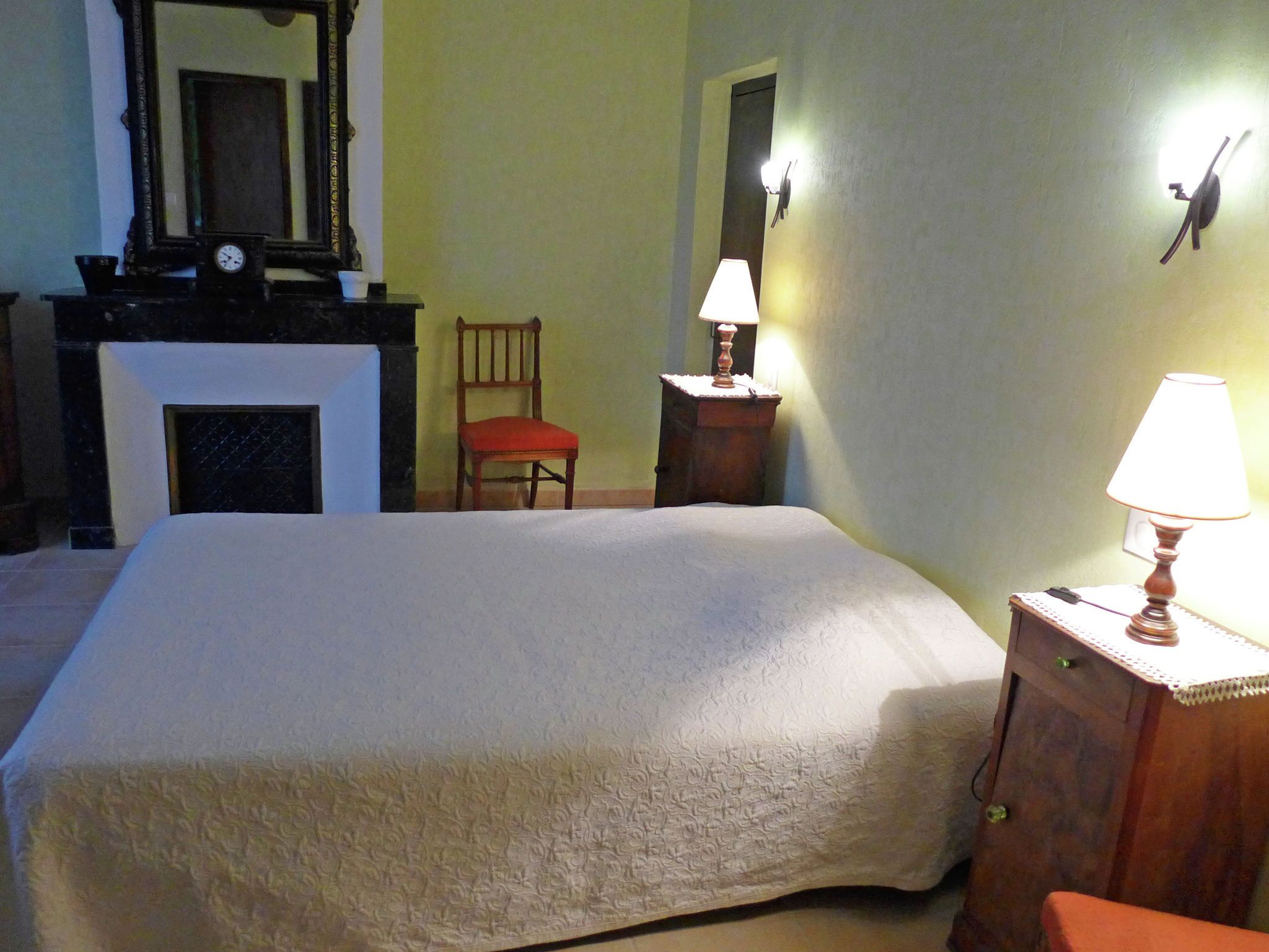 House | Room amenity