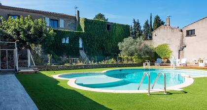 Holiday Home in Montbrun With Pool & Vineyards