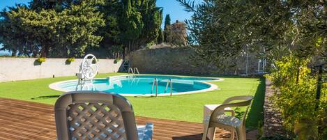House | Pool