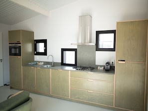 Private kitchen - Trendy Lodge With Dishwasher Near the Beach (Zandvoort)
