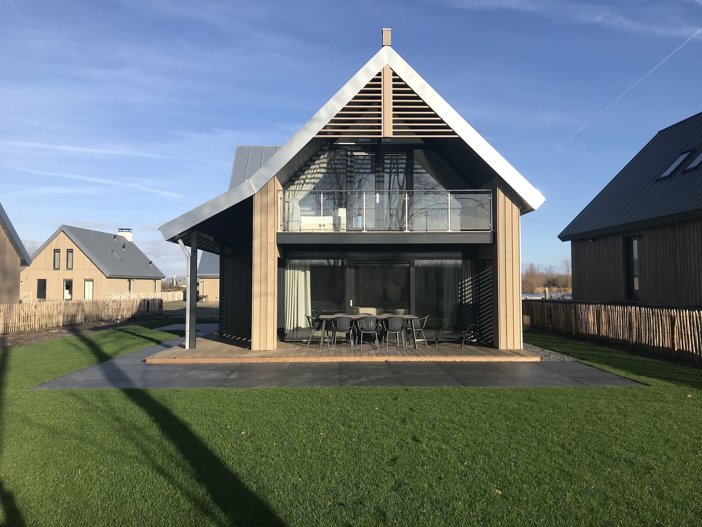 House | Outdoor dining