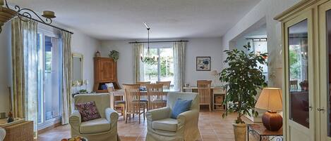 Villa | Living room