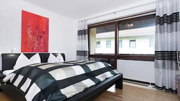 Apartemen | 1 kamar tidur dan dilengkapi dengan perabotan berbeda-beda