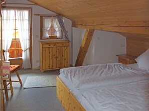 House | Room amenity