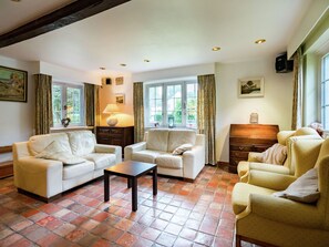 House | Living room - Cozy Holiday Home in Sint-idesbald With Sauna (Koksijde)