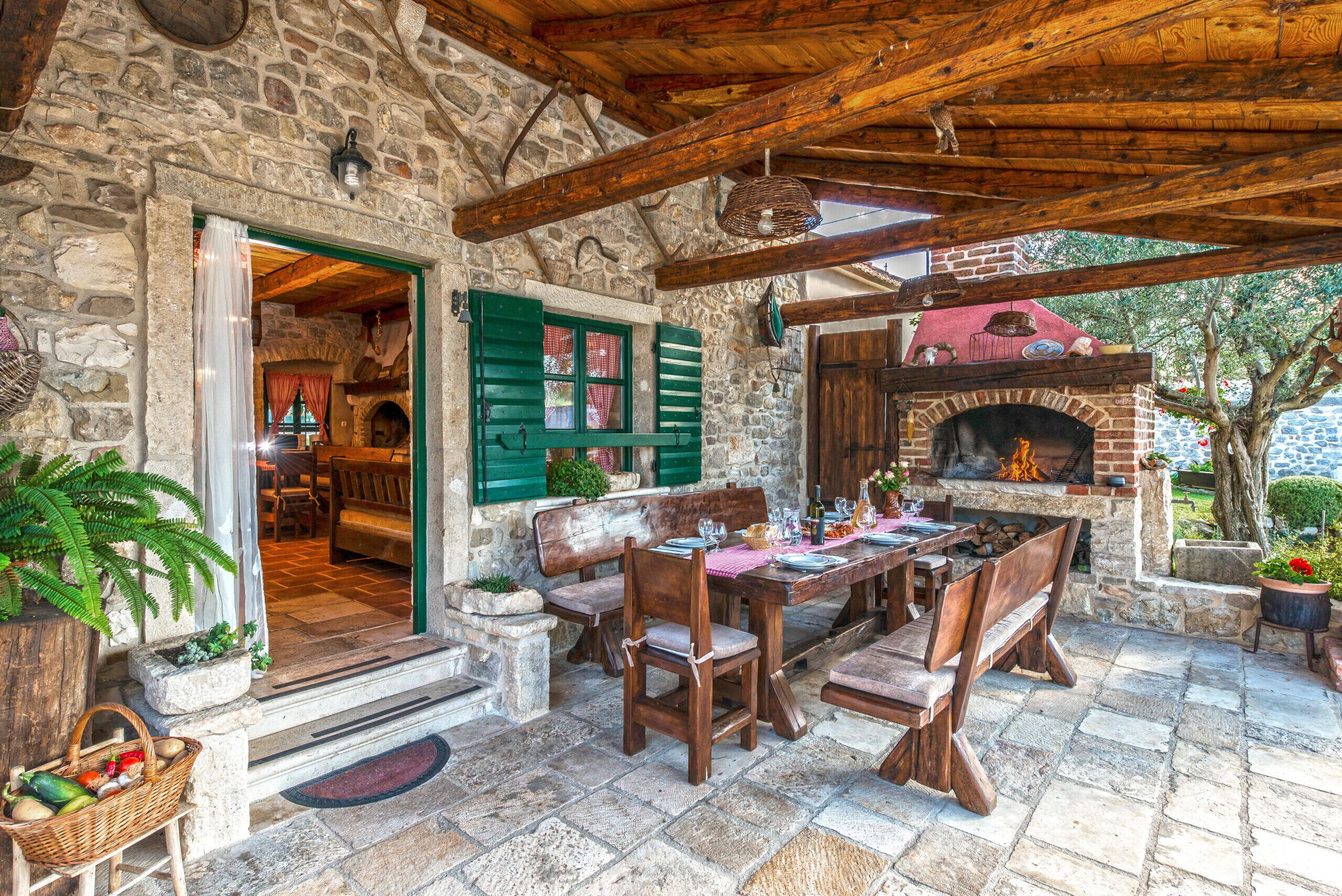 Villa, 4 Bedrooms, Smoking, Private Pool | Balcony