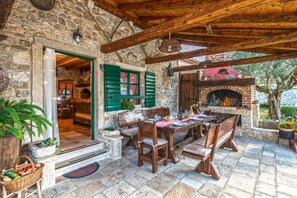 Villa, 4 Bedrooms, Smoking, Private Pool | Balcony - Villa Sisman (Zemunik Donji)