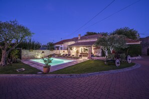 Pool - Villa Sisman (Zemunik Donji)