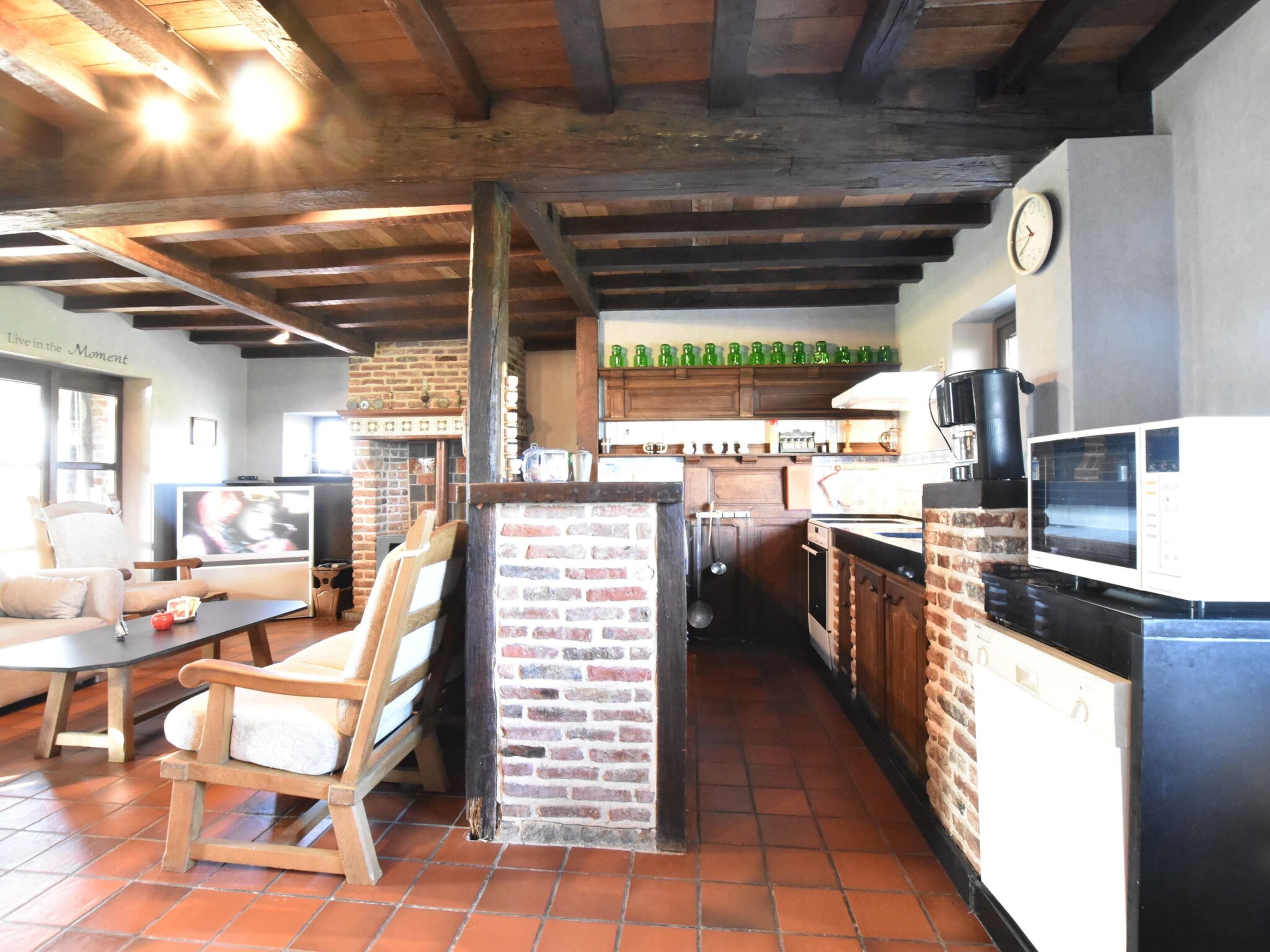 Chalet | Dapur pribadi | Mesin pembuat kopi/teh, microwave, dan mesin pencuci piring