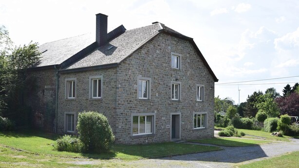 Exterior - Family Holiday Home Located in the Heart of the Ardennes (Bastogne)
