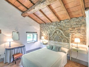 独立别墅 | 3 多间卧室、特色家居、床单