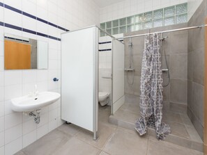 Ferienhaus | Badezimmer | Dusche