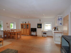 House | Living room | DVD player, MP3 dock