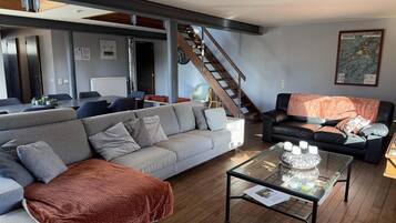 Cottage | Living room