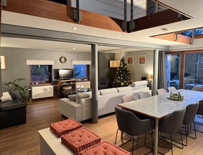 Cottage | Tempat makan