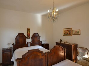 Casa | 3 dormitorios y ropa de cama