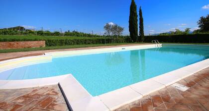 Farmhouse With Pool in Montepulciano