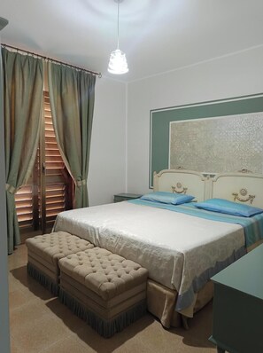House | 2 bedrooms, individually furnished, bed sheets - Lovely Holiday Home in Giardini Naxos near Sea (Taormina)
