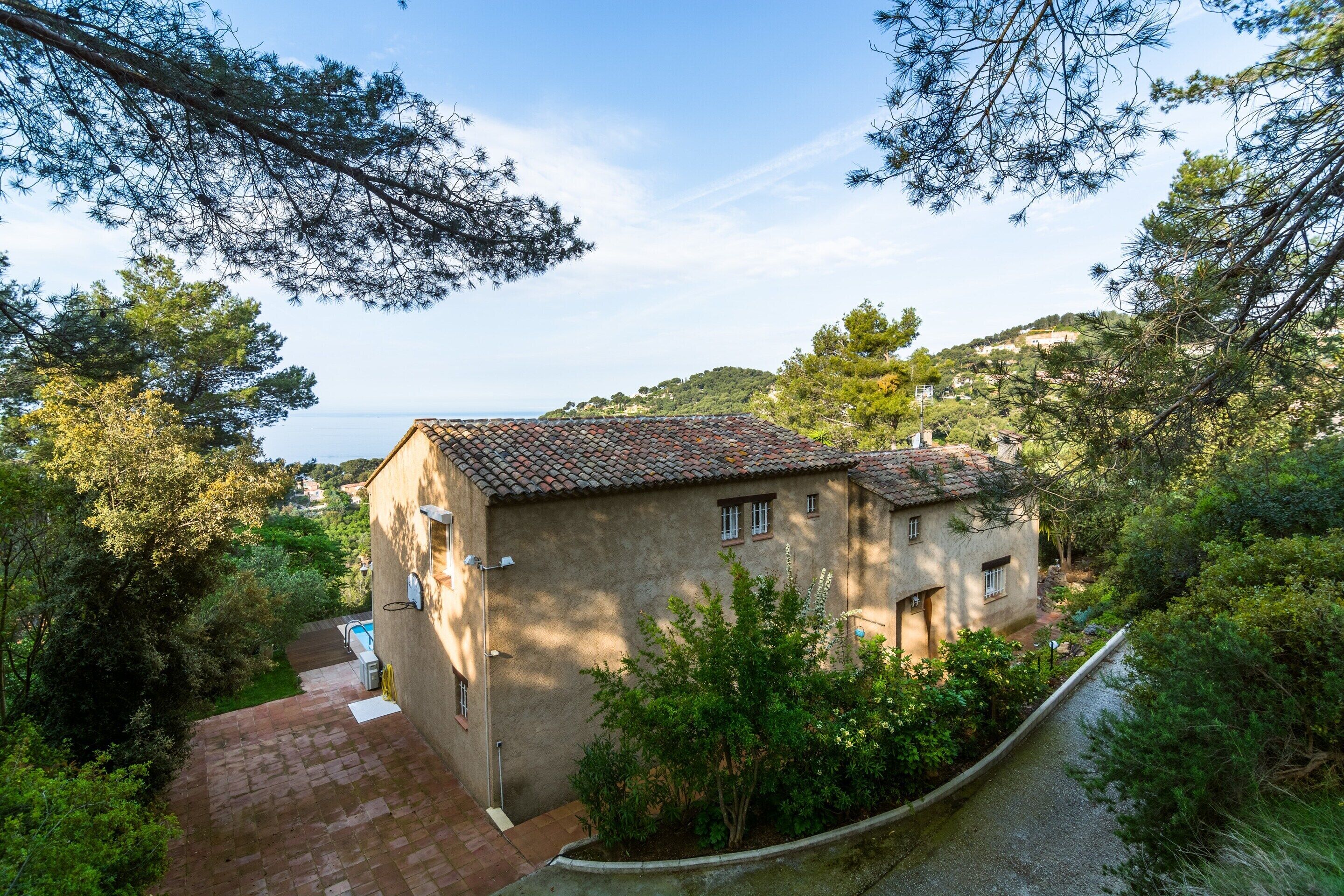 Villa | Exterior
