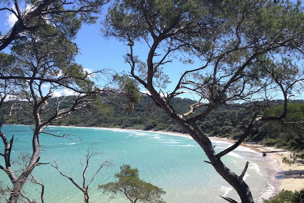 Villa | View from property - Villa in Hyeres Near Beach & Pool (Hyères)